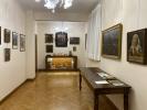 Sala del museo con opere che raffigurano Vincenza Pasini